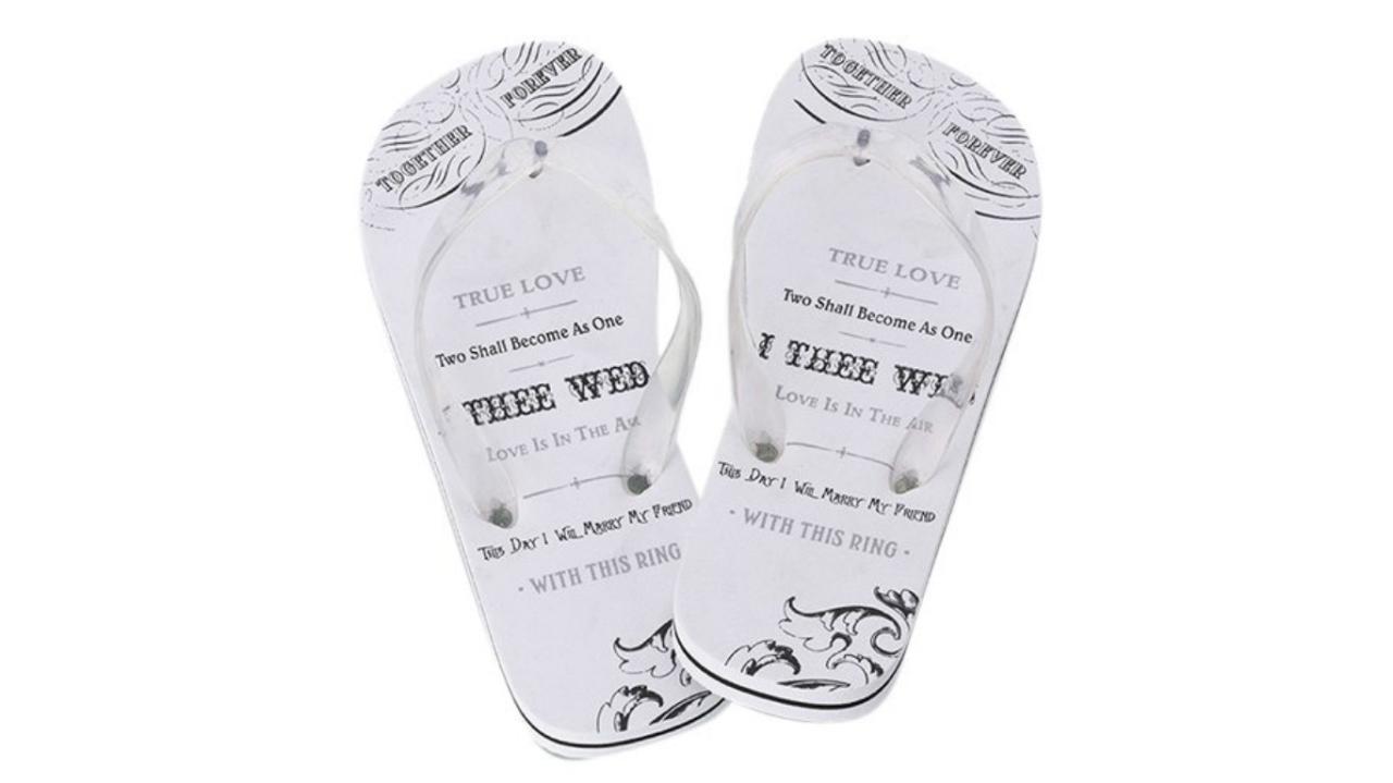 Wedding dress flip flops